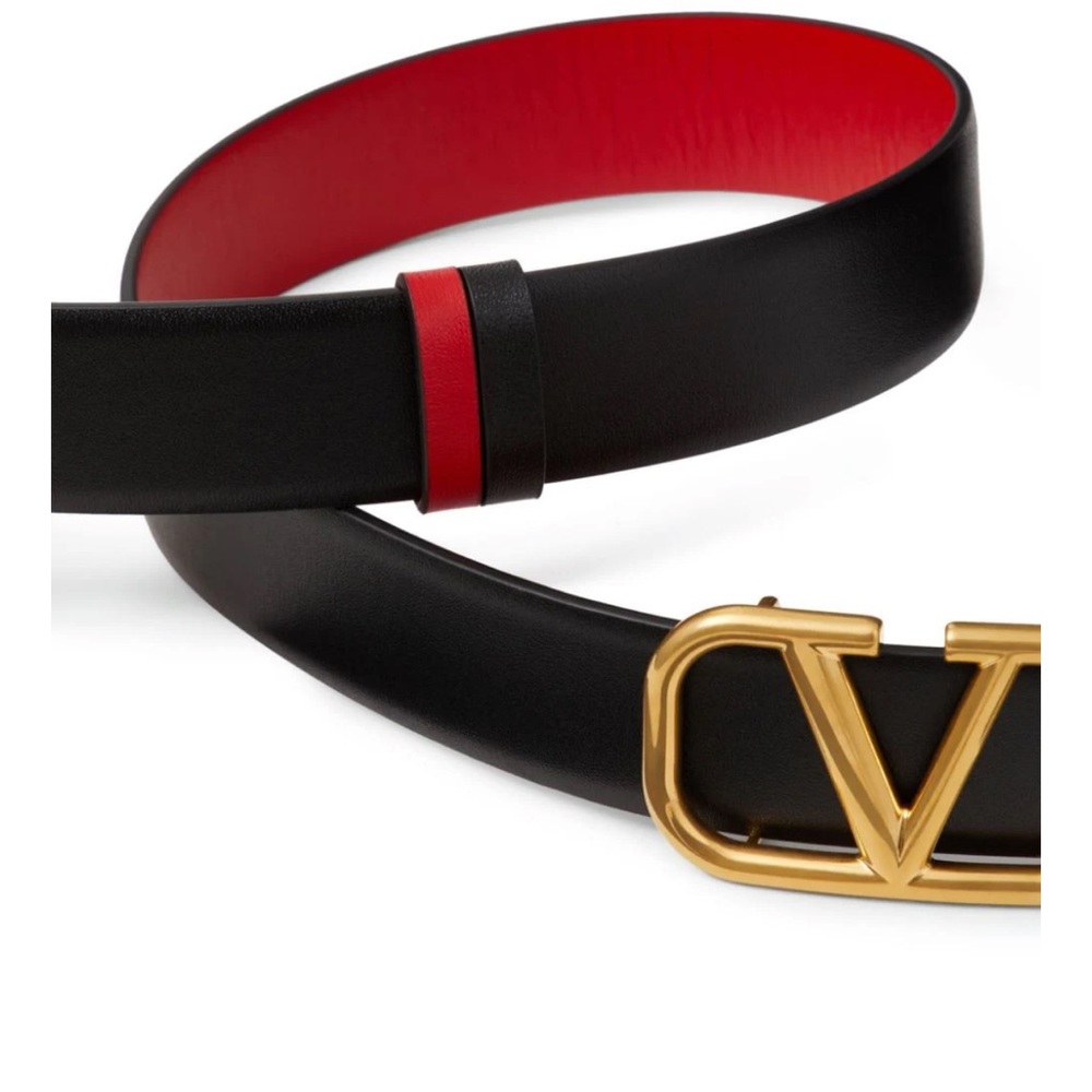 Brand new Valentino GaravaniVLogo Signature reversible skinny belt